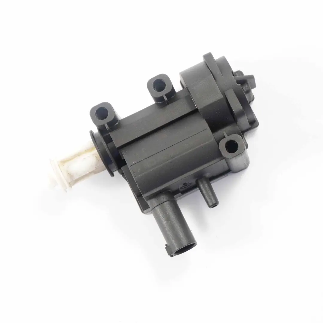 BMW X1 Series E84 Fuel Tank Filler Flap Lock Actuator Motor Solenoid - SKU 7193172-1 - Part number 7193172