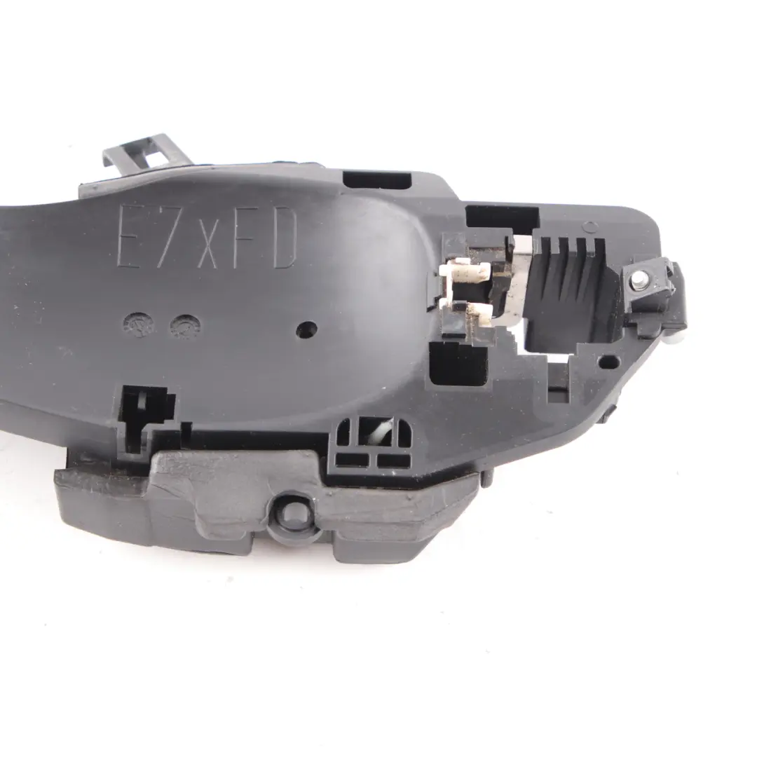 Podstawa Kaseta Klamka Zewnętrzna Drzwi Lewa Tylna do BMW X3 F25 o numerze 7193263 BMW X3 F25 Podstawa Kaseta Klamka Zewnętrzna Drzwi Lewa Tylna - SKU 7193263-1 - Numer Części 7193263