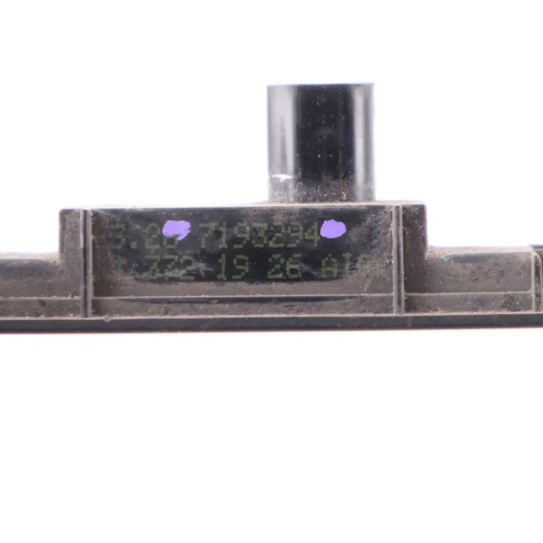 Número trasero placa de matrícula Luz LED para BMW E81 E87 F12 F13 F20 F21 con número de pieza 7193294 BMW E81 E87 F12 F13 F20 F21 Número trasero placa de matrícula Luz LED - SKU 7193294-1 - Número de pieza 7193294