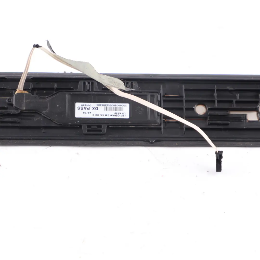 Cache Porte Avant Droite Panneau Lumineux pour BMW F07 GT à propos du numéro de pièce 7193470 BMW F07 GT Cache Porte Avant Droite Panneau Lumineux - SKU 7193470-1 - Numéro de pièce 7193470