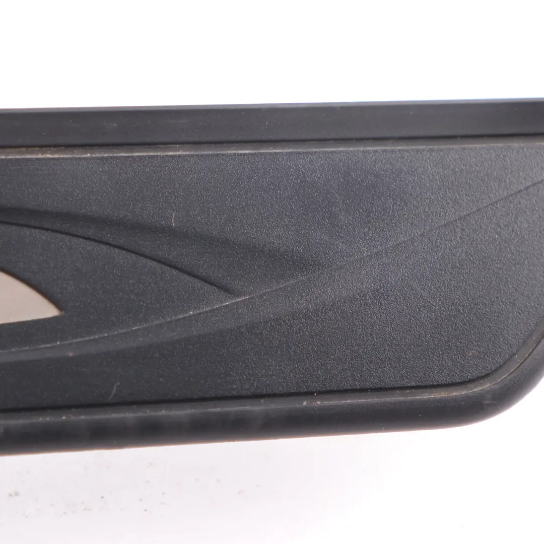 Coperchio Porta Ingresso Anteriore Destra Striscia Pannello per BMW F07 GT con numero di parte 7193470 BMW F07 GT Coperchio Porta Ingresso Anteriore Destra Striscia Pannello - SKU 7193470-1 - Numero di parte 7193470
