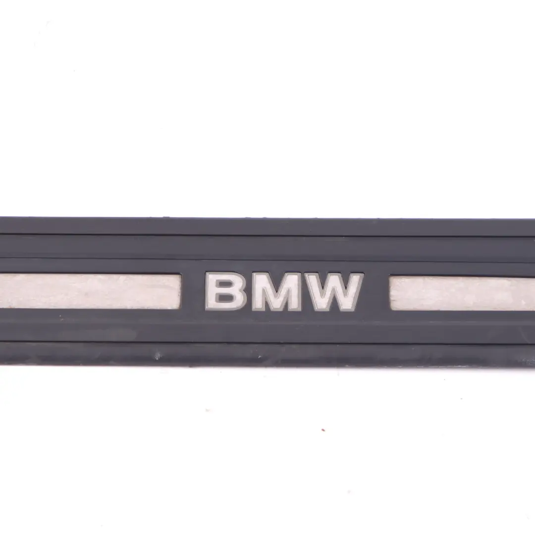 Entrance Door BMW F07 Gran Turismo Front Right Trim Panel Strip to Cover with Part number 7193470 Cover Entrance Door BMW F07 Gran Turismo Front Right Trim Panel Strip - SKU 7193470 - Part number 7193470