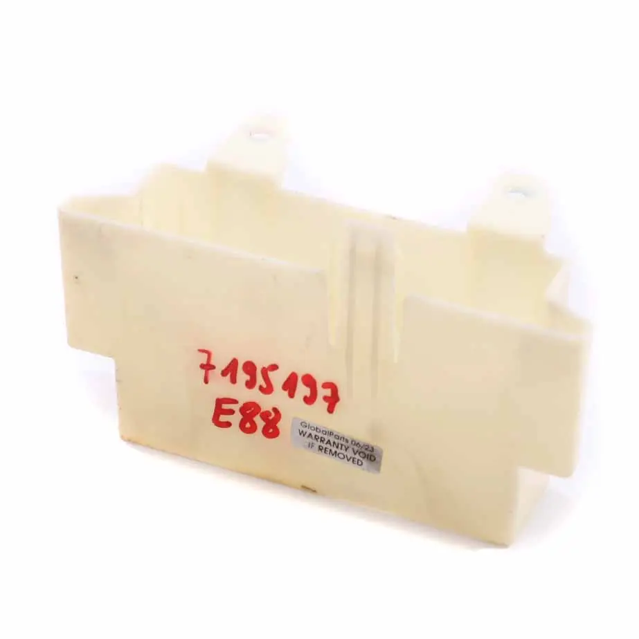 toit pliant Module ECU CVM Support pour BMW E88 Cabriolet à propos du numéro de pièce 7195197 BMW E88 Cabriolet toit pliant Module ECU CVM Support - SKU 7195197 - Numéro de pièce 7195197