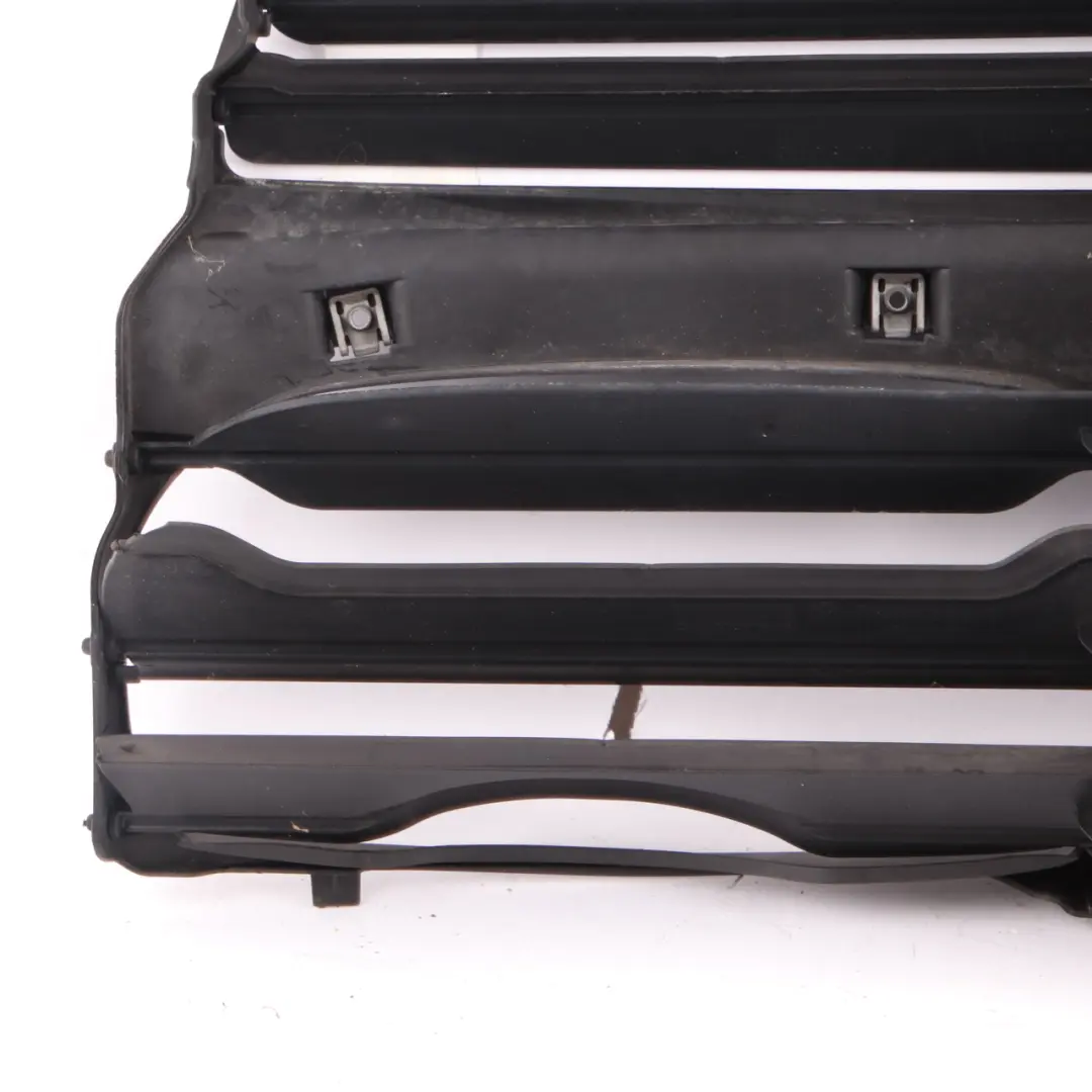 Wlot Powietrza Żaluzja Przód do BMW X5 E70 o numerze 7195271 BMW X5 E70 Wlot Powietrza Żaluzja Przód - SKU 7195271 - Numer Części 7195271