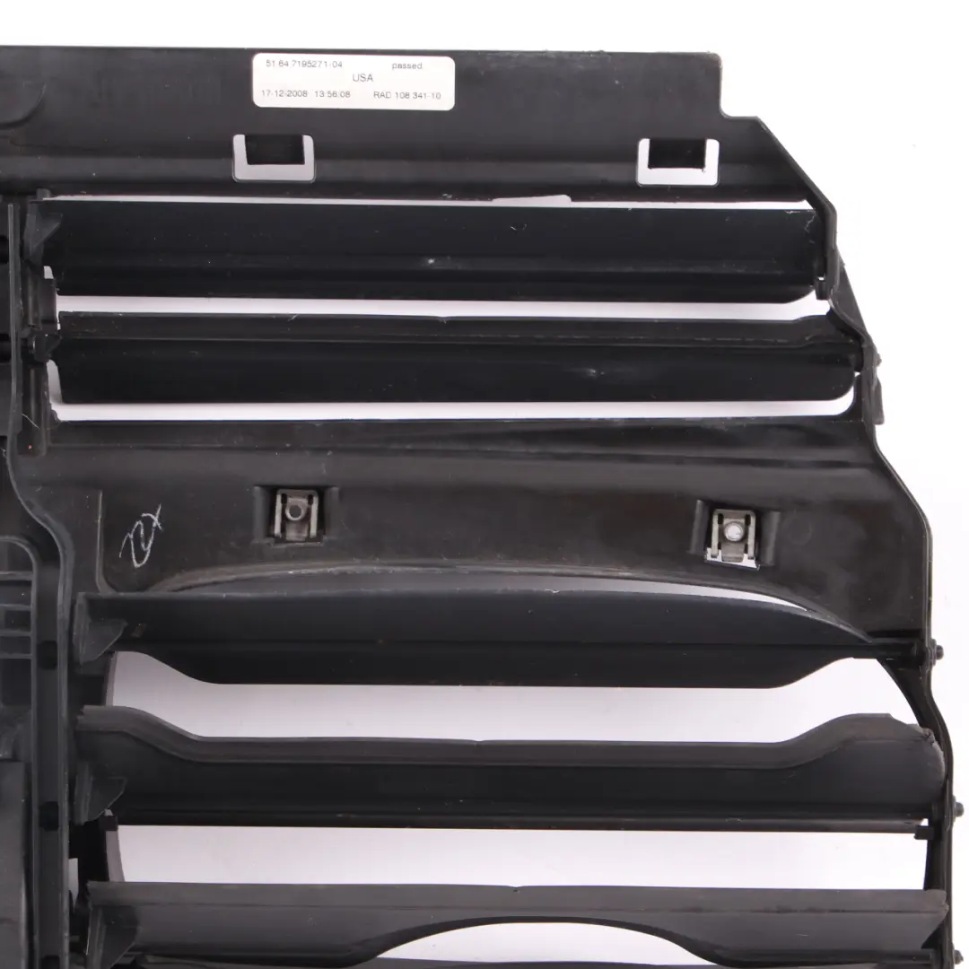 Panel Frontal Admisión Aire Conducto Radiador Control Aletas para BMW X5 E70 con número de pieza 7195271 BMW X5 E70 Panel Frontal Admisión Aire Conducto Radiador Control Aletas - SKU 7195271 - Número de pieza 7195271