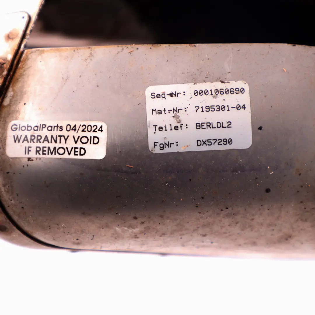 Exhaust Pipe Tail Tip Set Left Right N/O/S 7195302 to BMW F01 F02 with Part number 7195301 BMW F01 F02 Exhaust Pipe Tail Tip Set Left Right N/O/S 7195302 - SKU 7195301-1 - Part number 7195301