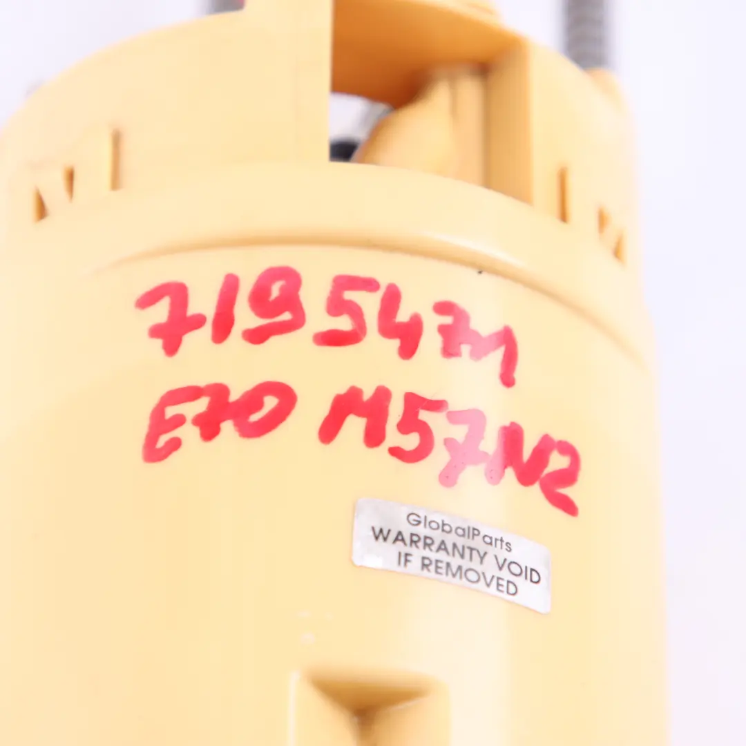 Destra Pompa serbatoio erogazione Diesel 7164315 per BMW X5 E70 F15 con numero di parte 7195471 BMW X5 E70 F15 Destra Pompa serbatoio erogazione Diesel 7164315 - SKU 7195471 - Numero di parte 7195471