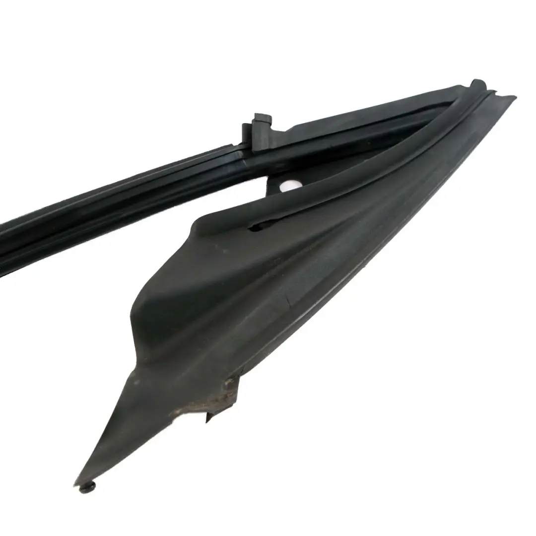 Outer Mirror Seal Gasket Triangle Front Left N/S to BMW F07 GT with Part number 7196333 BMW F07 GT Outer Mirror Seal Gasket Triangle Front Left N/S - SKU 7196333 - Part number 7196333