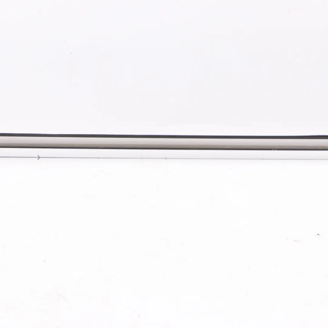 Channel Cover Window Strip Front Left Door N/S to BMW F07 with Part number 7196339 BMW F07 Channel Cover Window Strip Front Left Door N/S - SKU 7196339 - Part number 7196339