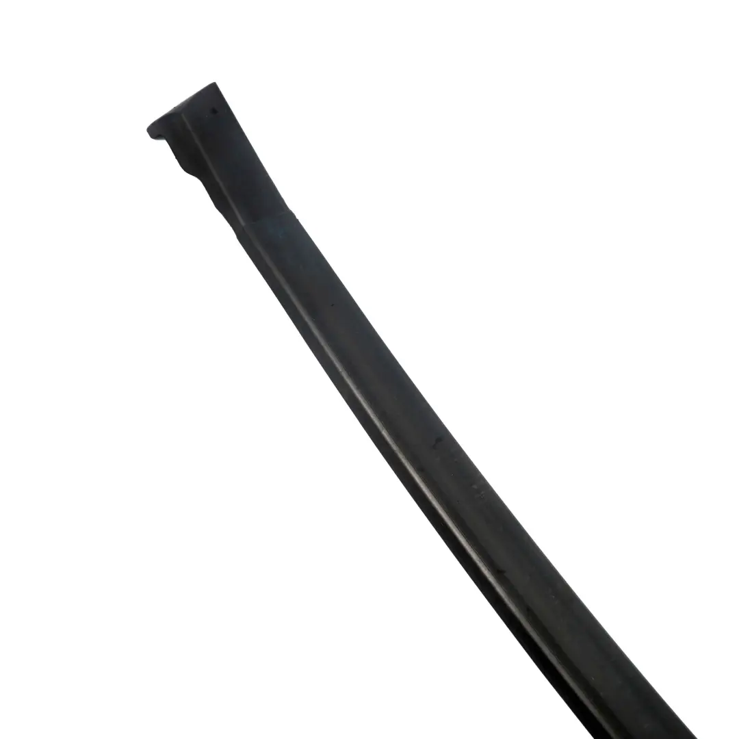 Junta De Puerta Delantera Derecha Tira De Junta Negro para BMW F07 GT con número de pieza 7196348 BMW F07 GT Junta De Puerta Delantera Derecha Tira De Junta Negro - SKU 7196348 - Número de pieza 7196348