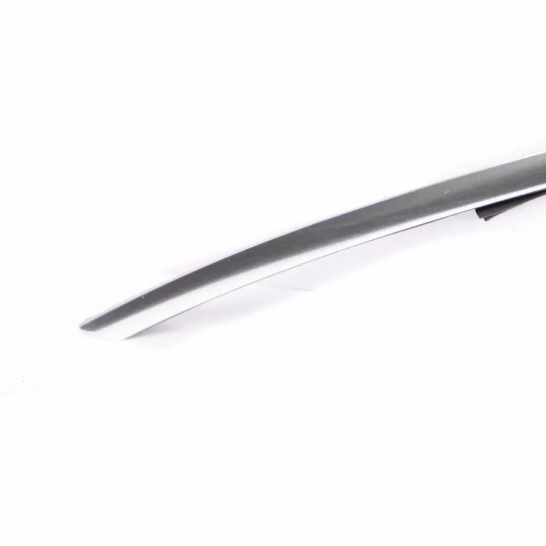 Finisher Side Frame Front Left N/S Door Window Trim Strip Chrome to BMW F07 GT with Part number 7196355 BMW F07 GT Finisher Side Frame Front Left N/S Door Window Trim Strip Chrome - SKU 7196355 - Part number 7196355