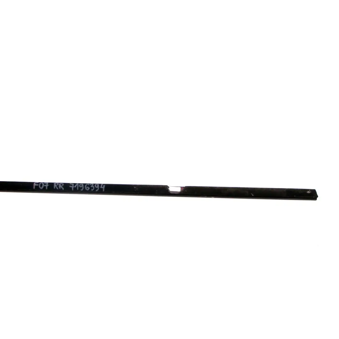 BMW F07 Door Weatherstrip Rear Right O/S Window Outer Strip Cover High Gloss - SKU 7196394 - Part number 7196394