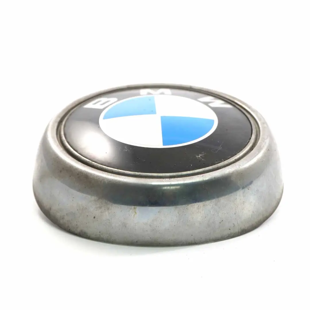 Emblemat Logo Znaczek Klapa Bagażnika Tył do BMW X6 E71 o numerze 7196559 BMW X6 E71 Emblemat Logo Znaczek Klapa Bagażnika Tył - SKU 7196559 - Numer Części 7196559