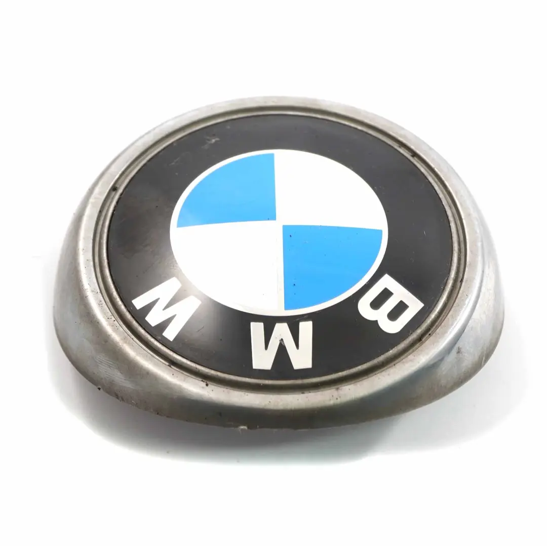 Heckklappe Kofferraum Emblem Abzeichen Logo Plakette für BMW X6 E71 mit Teilenummer 7196559 BMW X6 E71 Heckklappe Kofferraum Emblem Abzeichen Logo Plakette - SKU 7196559 - Teilenummer 7196559