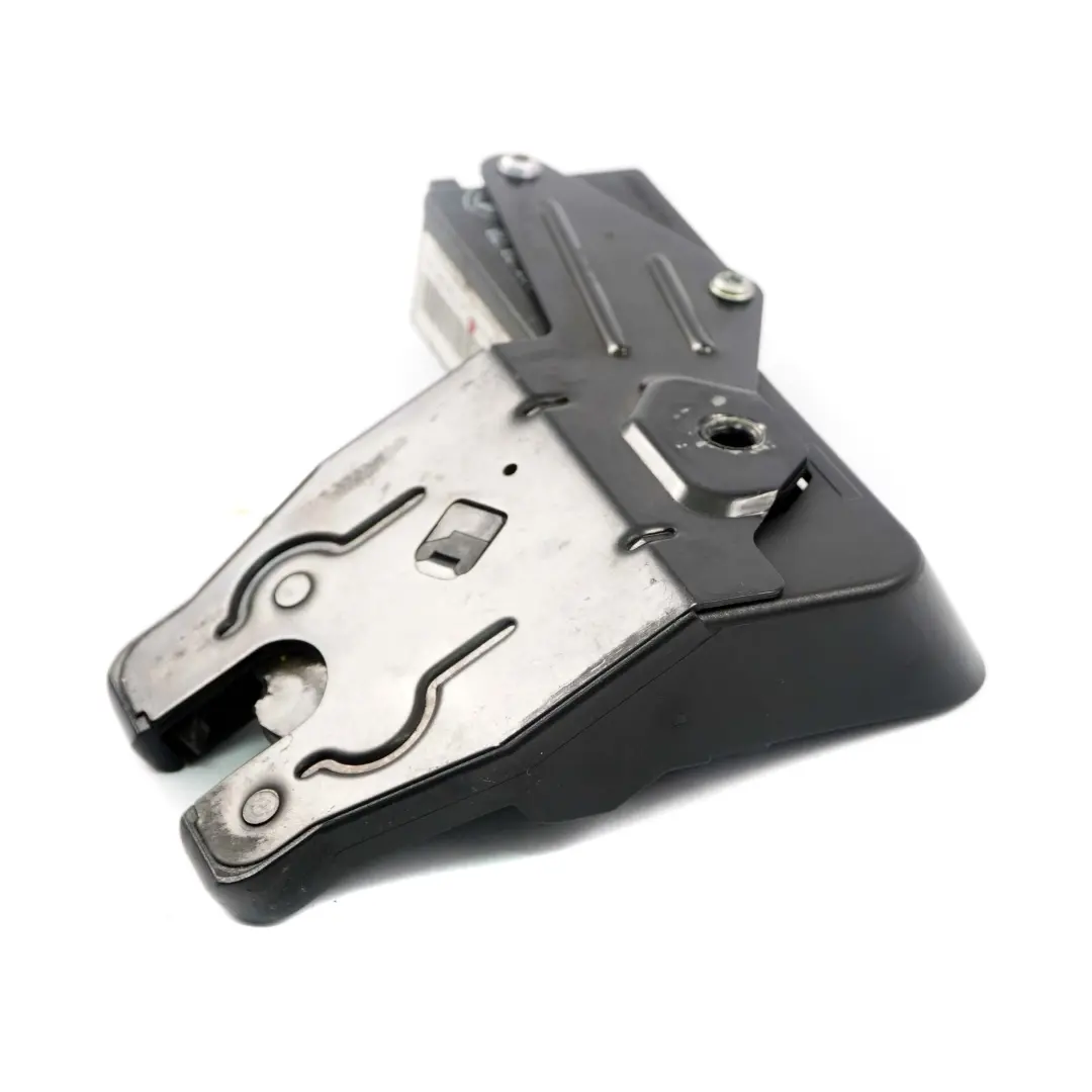 Boot Lid Trunk Lock Latch Actuator to BMW E61 E65 E66 E67 with Part number 7197081 BMW E61 E65 E66 E67 Boot Lid Trunk Lock Latch Actuator - SKU 7197081 - Part number 7197081