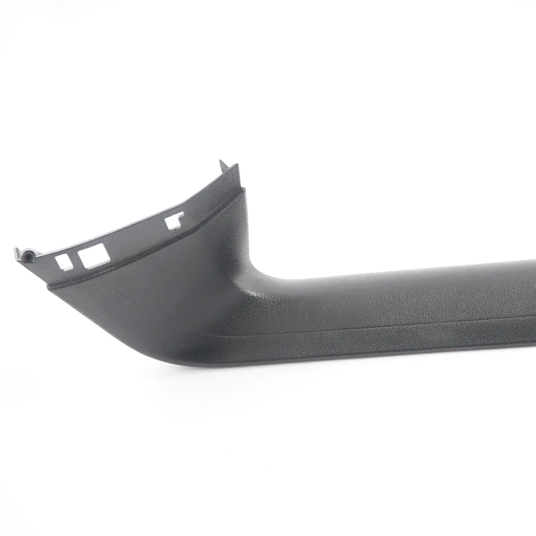 Embellecedor Tapa Maletero Trasero Derecho Negro para BMW X6 E71 con número de pieza 7197152 BMW X6 E71 Embellecedor Tapa Maletero Trasero Derecho Negro - SKU 7197152 - Número de pieza 7197152