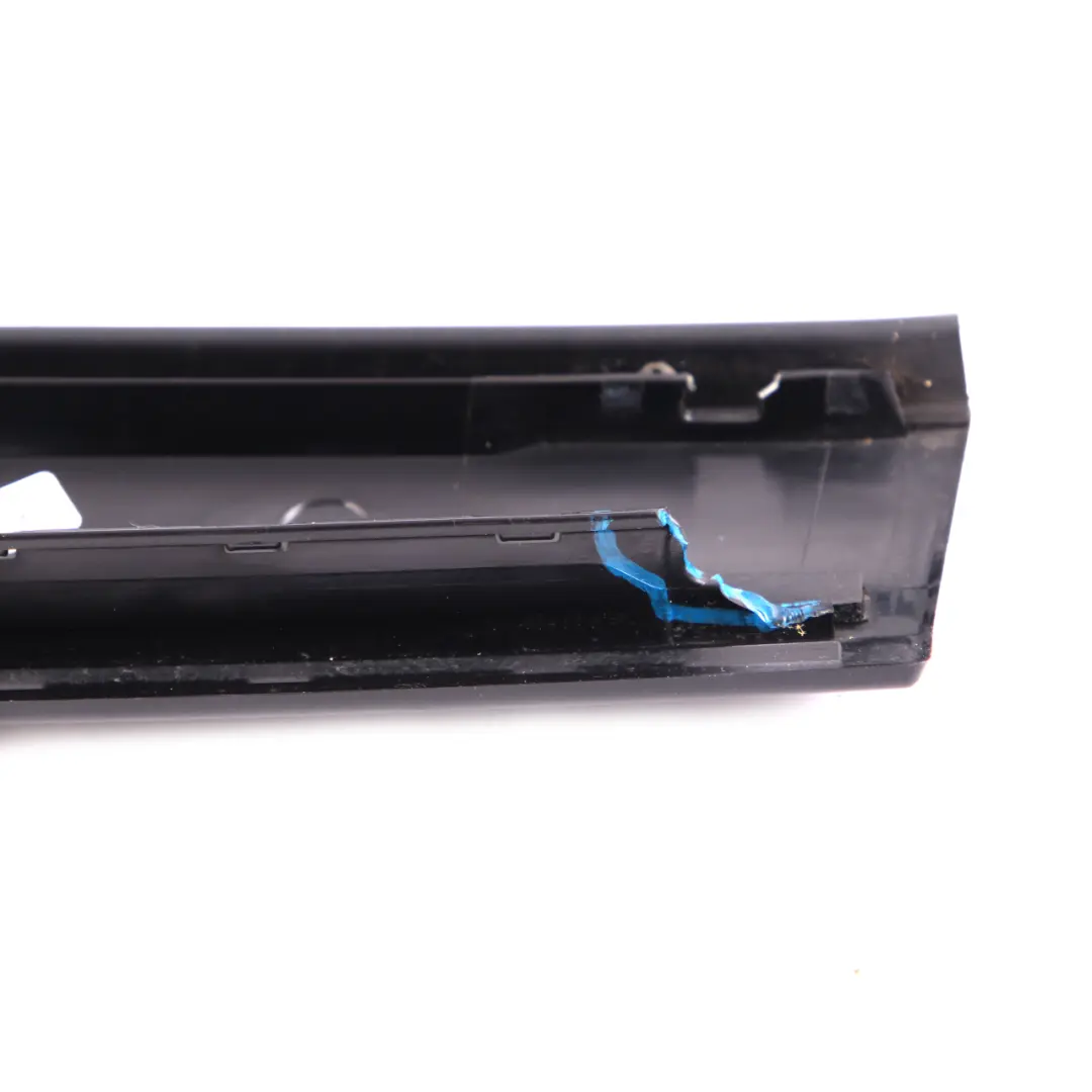 Column A Right O/S Pillar Trim to BMW Z4 E89 Cabrio Roadster 2 Cover with Part number 7197820 BMW Z4 E89 Cabrio Roadster 2 Cover Column A Right O/S Pillar Trim - SKU 7197820-2 - Part number 7197820