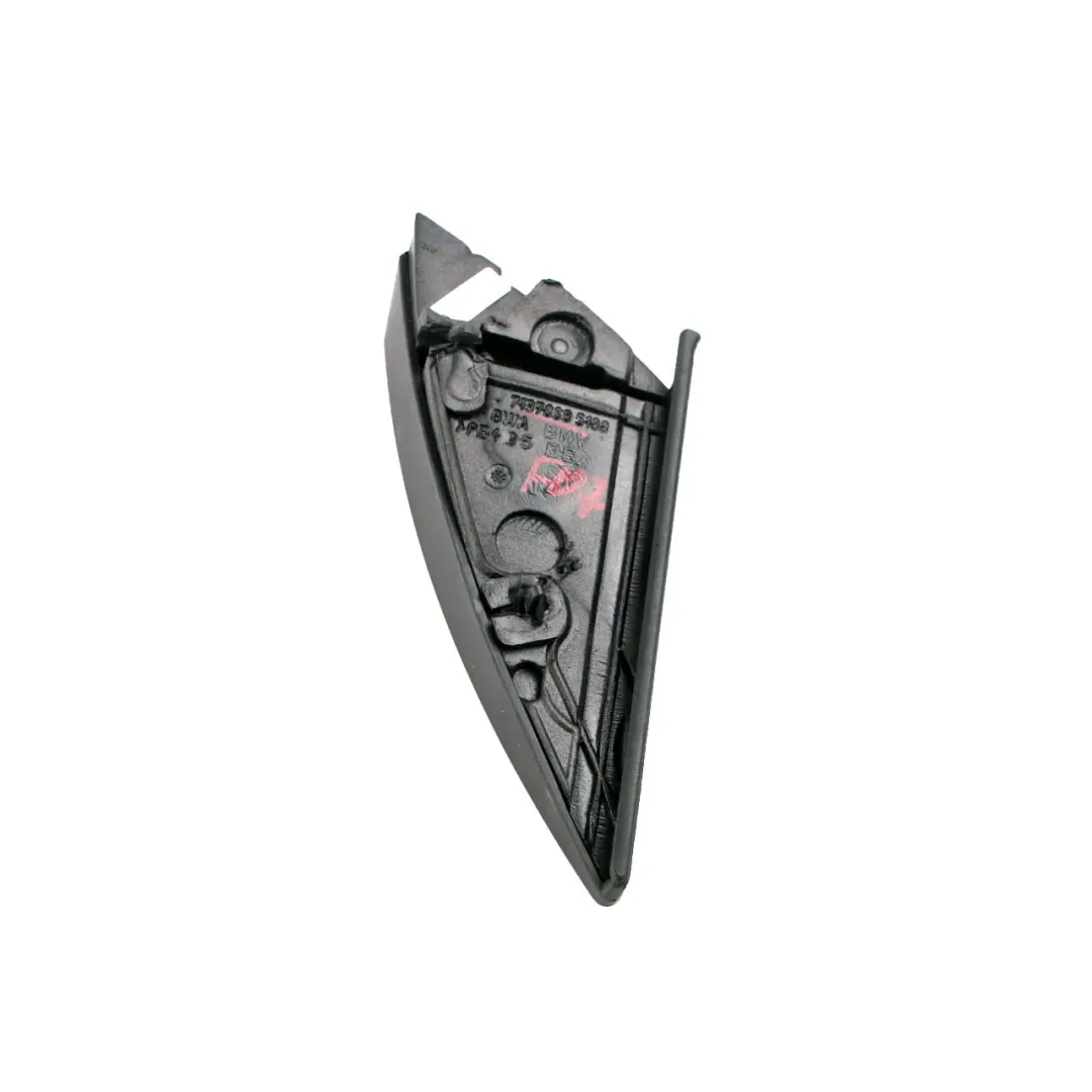 Front Seal Cover Mirror Triangle Inner Sealing Door Right O/S to BMW F07 with Part number 7197868 BMW F07 Front Seal Cover Mirror Triangle Inner Sealing Door Right O/S - SKU 7197868 - Part number 7197868