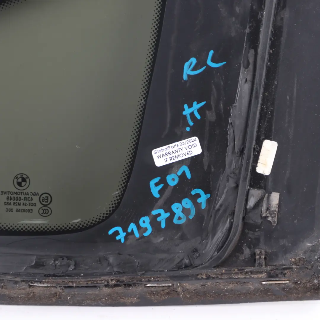 BMW F07 GT Finestra Vetro Porta Posteriore Fisso Sinistra Vetro Verde - SKU 7197897 - Numero di parte 7197897