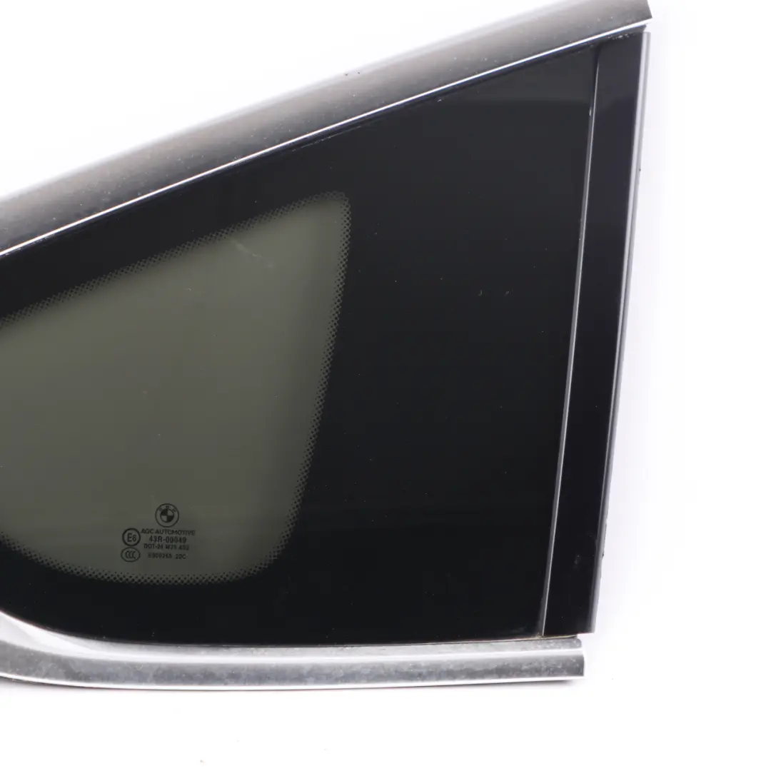 Fenêtre Porte Arrière Vitrage Fixe Vitrage Droit AS2 Vert pour BMW F07 GT à propos du numéro de pièce 7197898 BMW F07 GT Fenêtre Porte Arrière Vitrage Fixe Vitrage Droit AS2 Vert - SKU 7197898 - Numéro de pièce 7197898