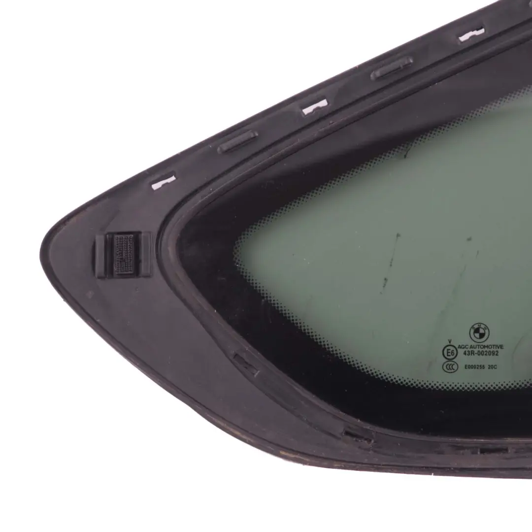 BMW F07 GT Vetro Laterale Verde Fisso Oscurato Porta Posteriore Destra AS3 SSG - SKU 7197902 - Numero di parte 7197902