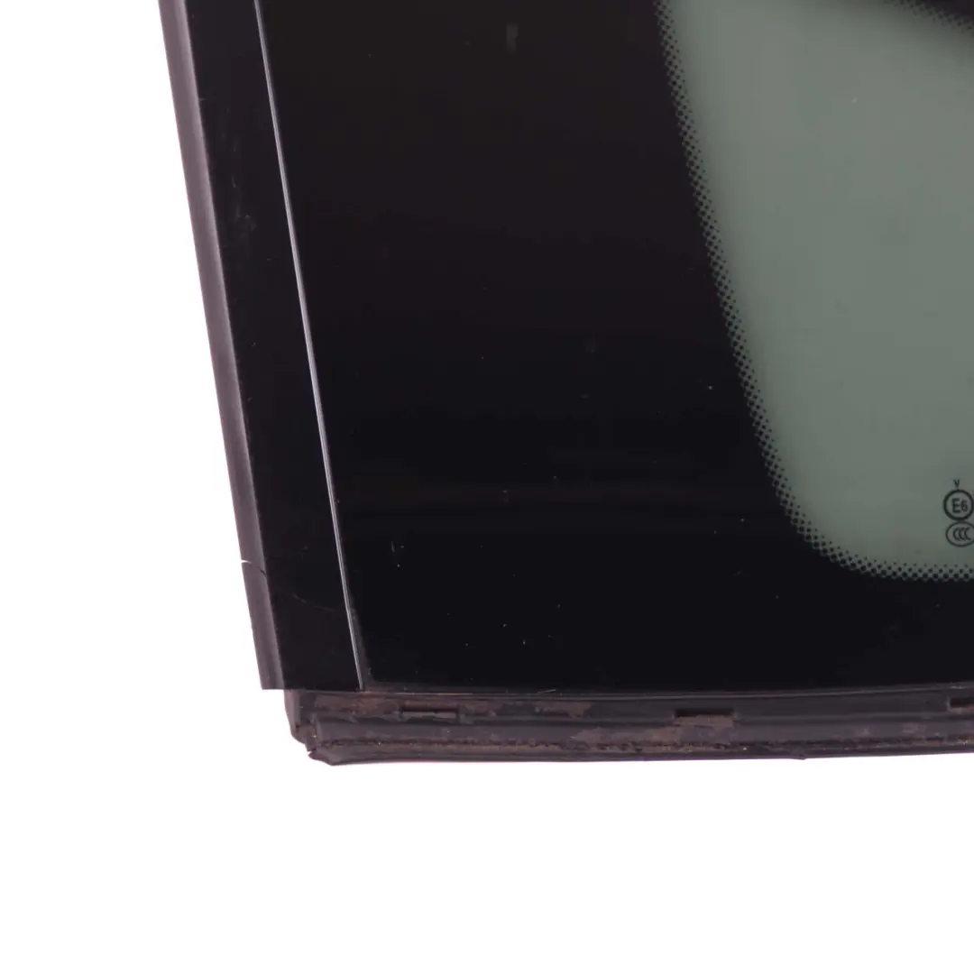 Vitre Latérale Teintée Verte Fixe BMW F07 Porte Arrière Gauche AS3 SSG pour à propos du numéro de pièce 7197901 Vitre Latérale Teintée Verte Fixe BMW F07 Porte Arrière Gauche AS3 SSG - SKU 7197901 - Numéro de pièce 7197901