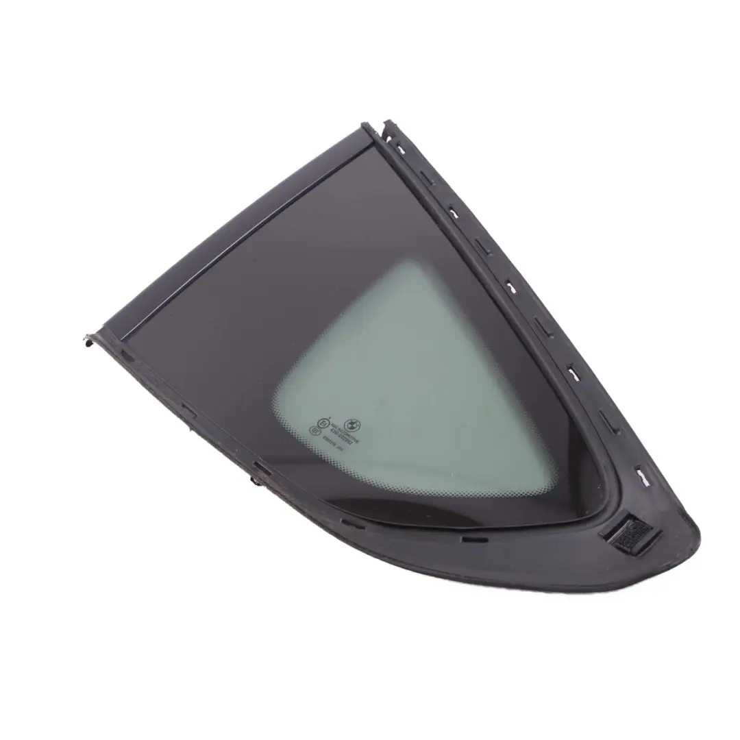 Cristal Lateral BMW F07 Verde Tintado Puerta Trasera Izquierda AS3 SSG para con número de pieza 7197901 Cristal Lateral BMW F07 Verde Tintado Puerta Trasera Izquierda AS3 SSG - SKU 7197901 - Número de pieza 7197901