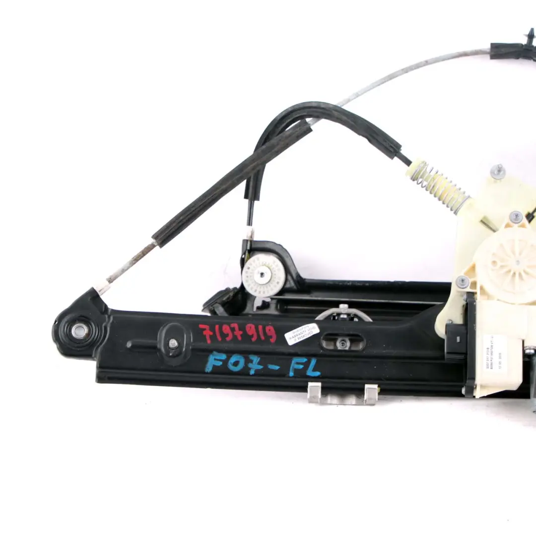 Regulateur de leve-vitre de porte avant gauche avec moteur pour BMW 5 F07 GT à propos du numéro de pièce 7197919 BMW 5 F07 GT Regulateur de leve-vitre de porte avant gauche avec moteur - SKU 7197919 - Numéro de pièce 7197919