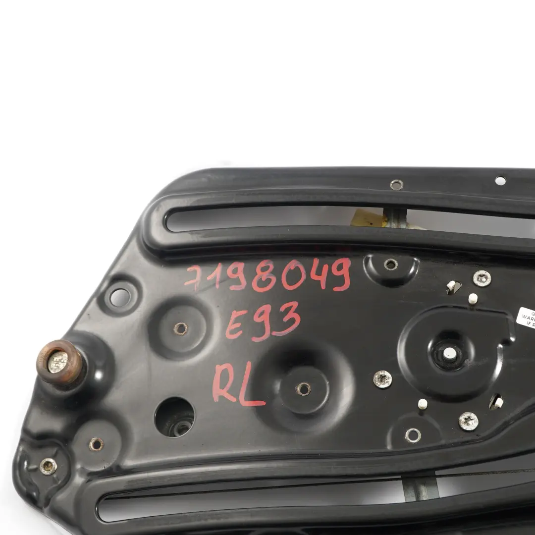 E93N Cabrio Alzacristali Meccanico Regolatore Motore Posteriore Sinistro per BMW E93 con numero di parte 7198049 BMW E93 E93N Cabrio Alzacristali Meccanico Regolatore Motore Posteriore Sinistro - SKU 7198049 - Numero di parte 7198049