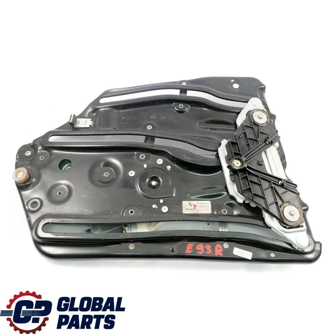 Alzacristalli Elettrici Posteriore Destra per BMW E93 Cabrio con numero di parte 7198050 BMW E93 Cabrio Alzacristalli Elettrici Posteriore Destra - SKU 7198050 - Numero di parte 7198050