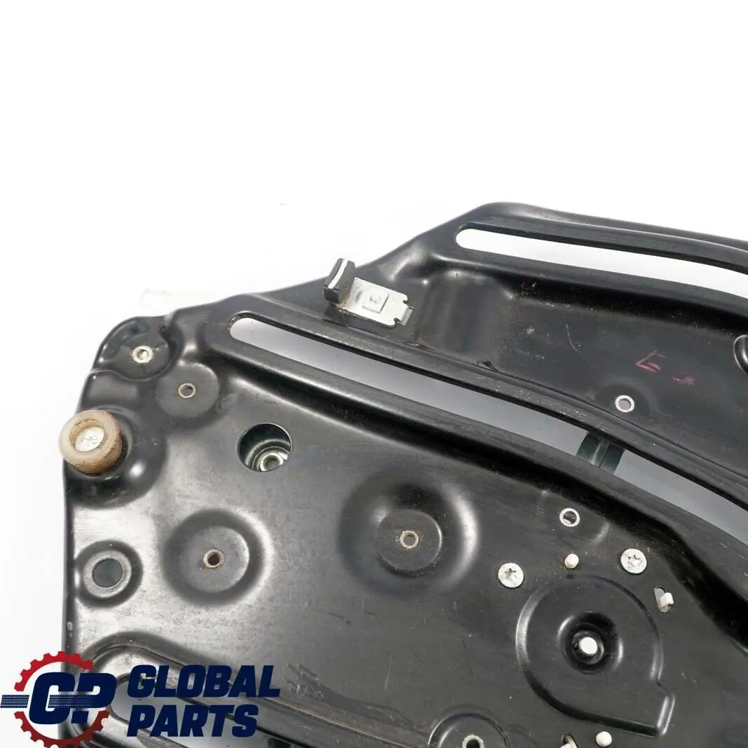 Alzacristalli Elettrici Posteriore Destra per BMW E93 Cabrio con numero di parte 7198050 BMW E93 Cabrio Alzacristalli Elettrici Posteriore Destra - SKU 7198050 - Numero di parte 7198050