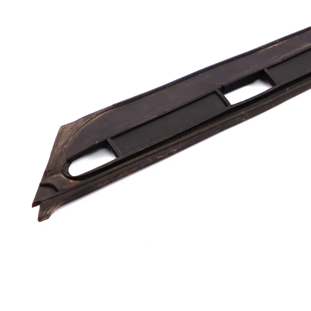 Joint Mousse Colonne-A Droite pour Mini Cooper R57 LCI à propos du numéro de pièce 7198508 Mini Cooper R57 LCI Joint Mousse Colonne-A Droite - SKU 7198508 - Numéro de pièce 7198508