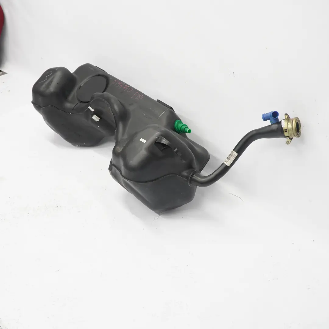 Serbatoio Completo con Pompa Benzina 6757920 per BMW Z4 E85 Cabrio con numero di parte 7198750 BMW Z4 E85 Cabrio Serbatoio Completo con Pompa Benzina 6757920 - SKU 7198750-1 - Numero di parte 7198750