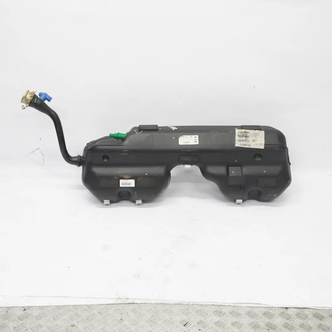 BMW Z4 E85 Cabrio Serbatoio Completo con Pompa Benzina 6757920 - SKU 7198750-1 - Numero di parte 7198750