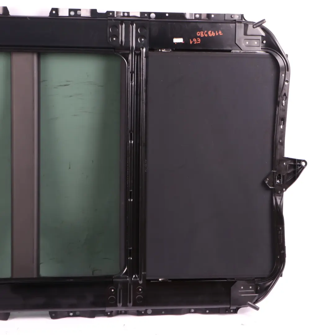 Panoramic Sunroof BMW E61 Touring Complete Sliding Glass Roof Unit Black to with Part number 7198980 Panoramic Sunroof BMW E61 Touring Complete Sliding Glass Roof Unit Black - SKU 7198980 - Part number 7198980