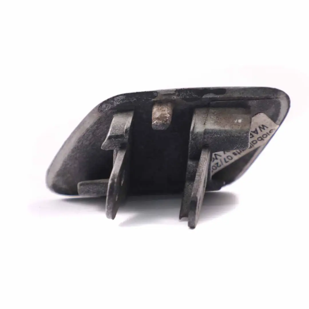 Headlight Washer Nozzle Cover Front Right O/S Titansilber Silver 354 to BMW X5 E70 with Part number 7199142 BMW X5 E70 Headlight Washer Nozzle Cover Front Right O/S Titansilber Silver 354 - SKU 7199142-TS - Part number 7199142