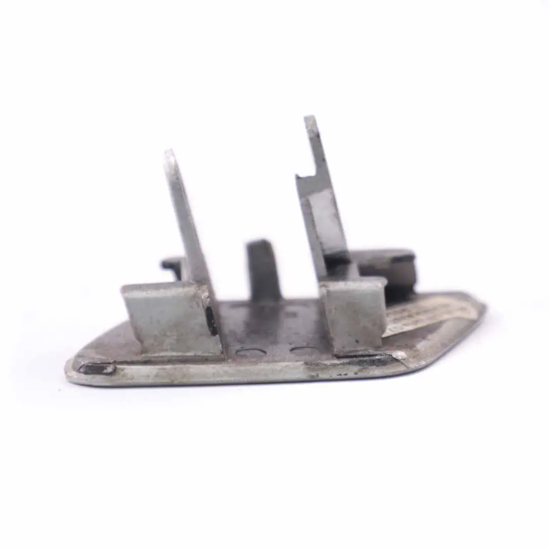 BMW X5 E70 Couvercle d'embout de lave-phare avant droit Titansilber Silver 354 - SKU 7199142-TS - Numéro de pièce 7199142