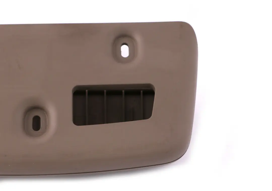 Osłona przednia lewego słupka GREIGE87 do BMW E88 o numerze 7199205 BMW E88 Osłona przednia lewego słupka GREIGE87 - SKU 7199205 - Numer Części 7199205