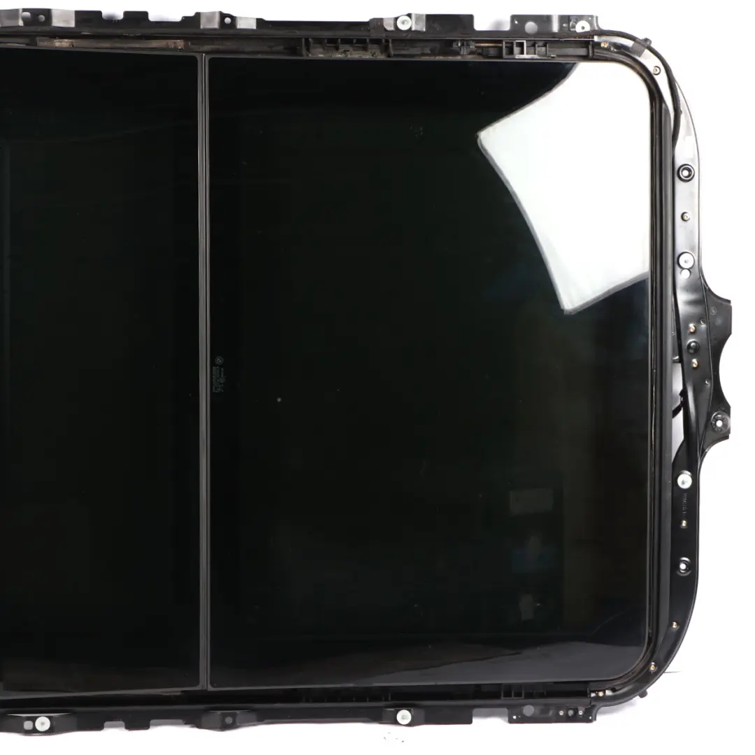 Electrical Panoramic Panorama Glass Roof Sunroof Anthracite to BMW E91 Touring with Part number 7199381 BMW E91 Touring Electrical Panoramic Panorama Glass Roof Sunroof Anthracite - SKU 7199381 - Part number 7199381
