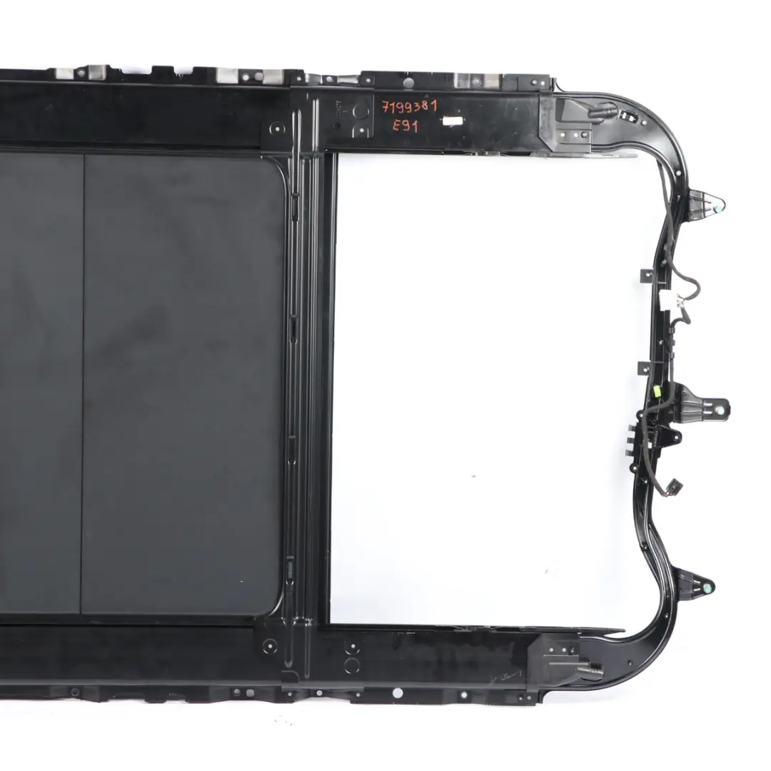 Electrical Panoramic Panorama Glass Roof Sunroof Anthracite to BMW E91 Touring with Part number 7199381 BMW E91 Touring Electrical Panoramic Panorama Glass Roof Sunroof Anthracite - SKU 7199381 - Part number 7199381