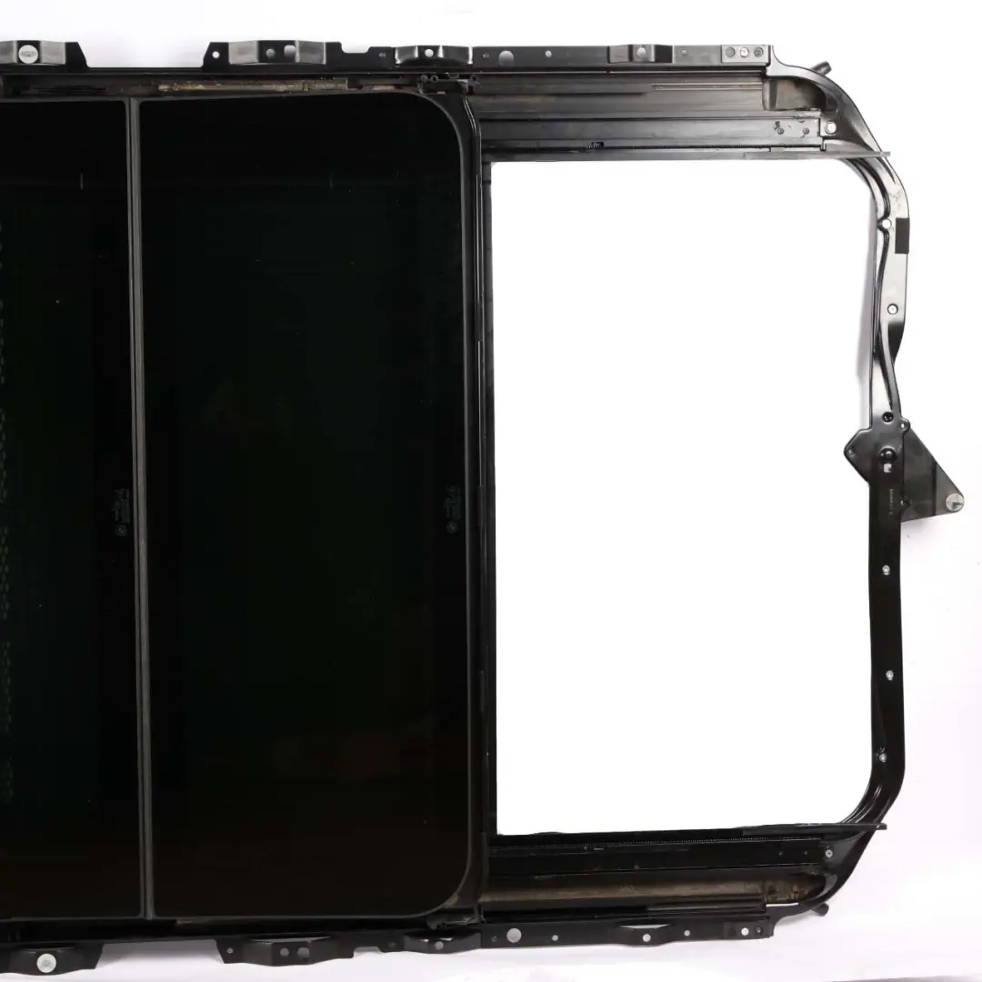 Panoramic Sunroof BMW E61 Touring Complete Sliding Glass Roof Unit Creambeige to with Part number 7199475 Panoramic Sunroof BMW E61 Touring Complete Sliding Glass Roof Unit Creambeige - SKU 7199475 - Part number 7199475