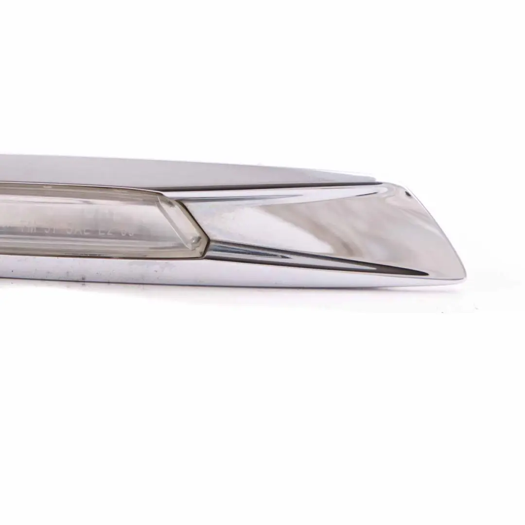 Indicator Lamp BMW F07 GT Left N/S Side Additional Turn White Chrome to with Part number 7199633 Indicator Lamp BMW F07 GT Left N/S Side Additional Turn White Chrome - SKU 7199633 - Part number 7199633