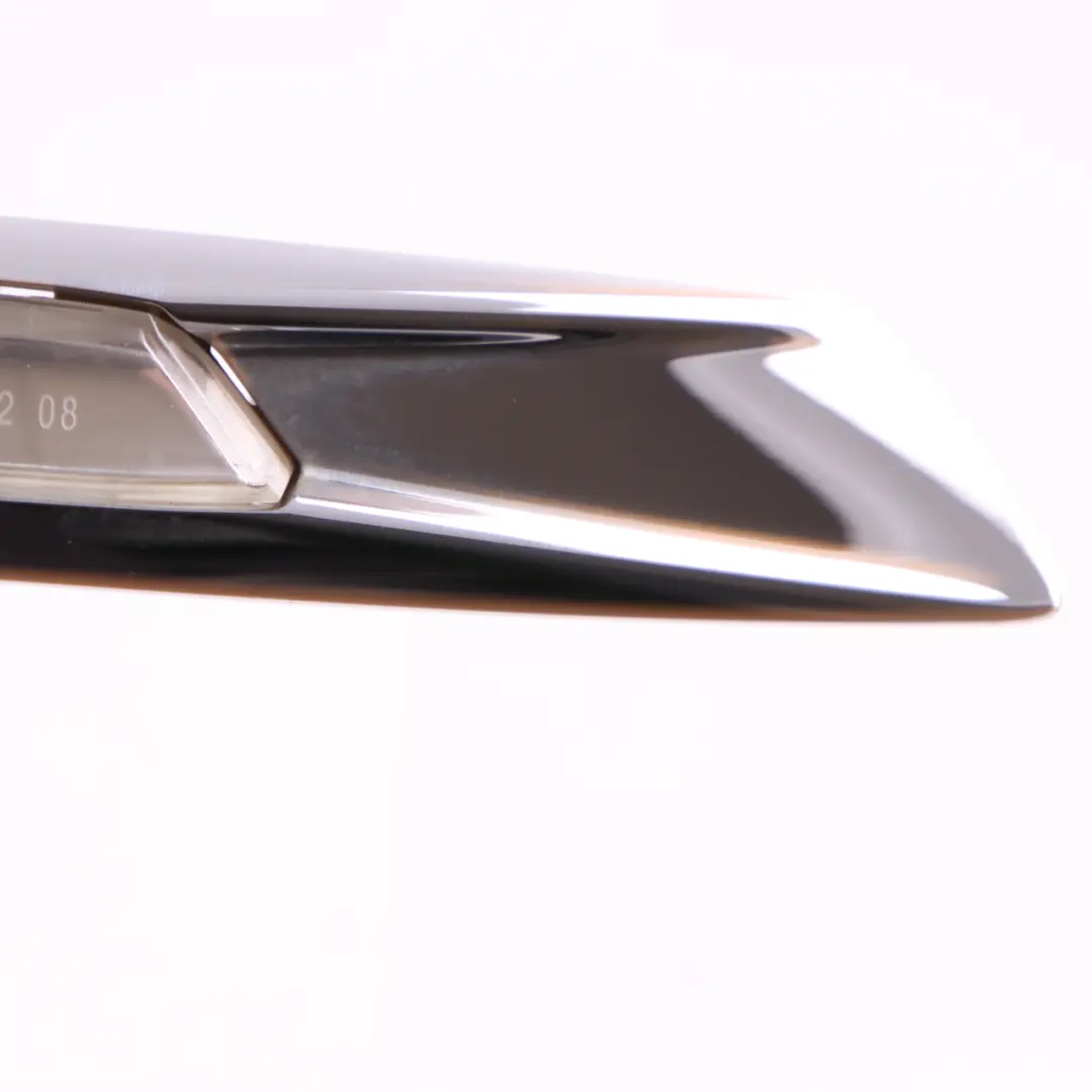 Feu clignotant BMW F07 GT gauche Side Additional Turn White Chrome pour à propos du numéro de pièce 7199633 Feu clignotant BMW F07 GT gauche Side Additional Turn White Chrome - SKU 7199633 - Numéro de pièce 7199633
