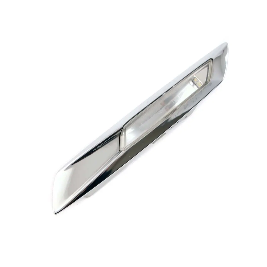 Clignotant côté droit clignotant supplémentaire blanc chrome pour BMW F07 GT à propos du numéro de pièce 7199634 BMW F07 GT Clignotant côté droit clignotant supplémentaire blanc chrome - SKU 7199634 - Numéro de pièce 7199634