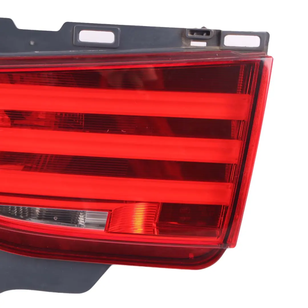 Luce Posteriore Nel Coperchio Bagagliaio Destra Gran Turismo per BMW F07 con numero di parte 7199638 BMW F07 Luce Posteriore Nel Coperchio Bagagliaio Destra Gran Turismo - SKU 7199638 - Numero di parte 7199638