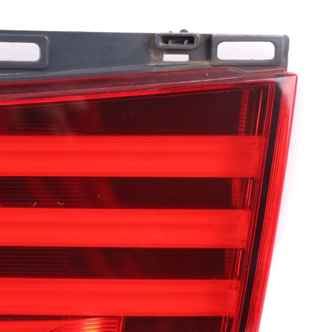 Luz Trasera En Tapa De Maletero Derecha Gran Turismo para BMW F07 con número de pieza 7199638 BMW F07 Luz Trasera En Tapa De Maletero Derecha Gran Turismo - SKU 7199638 - Número de pieza 7199638