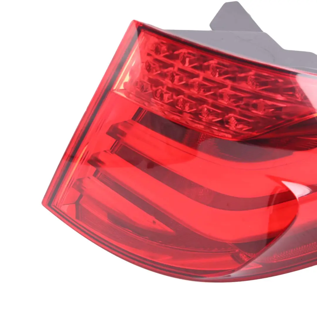 LED Luz Trasera Derecha Panel Lateral para BMW F07 GT con número de pieza 7199644 BMW F07 GT LED Luz Trasera Derecha Panel Lateral - SKU 7199644 - Número de pieza 7199644