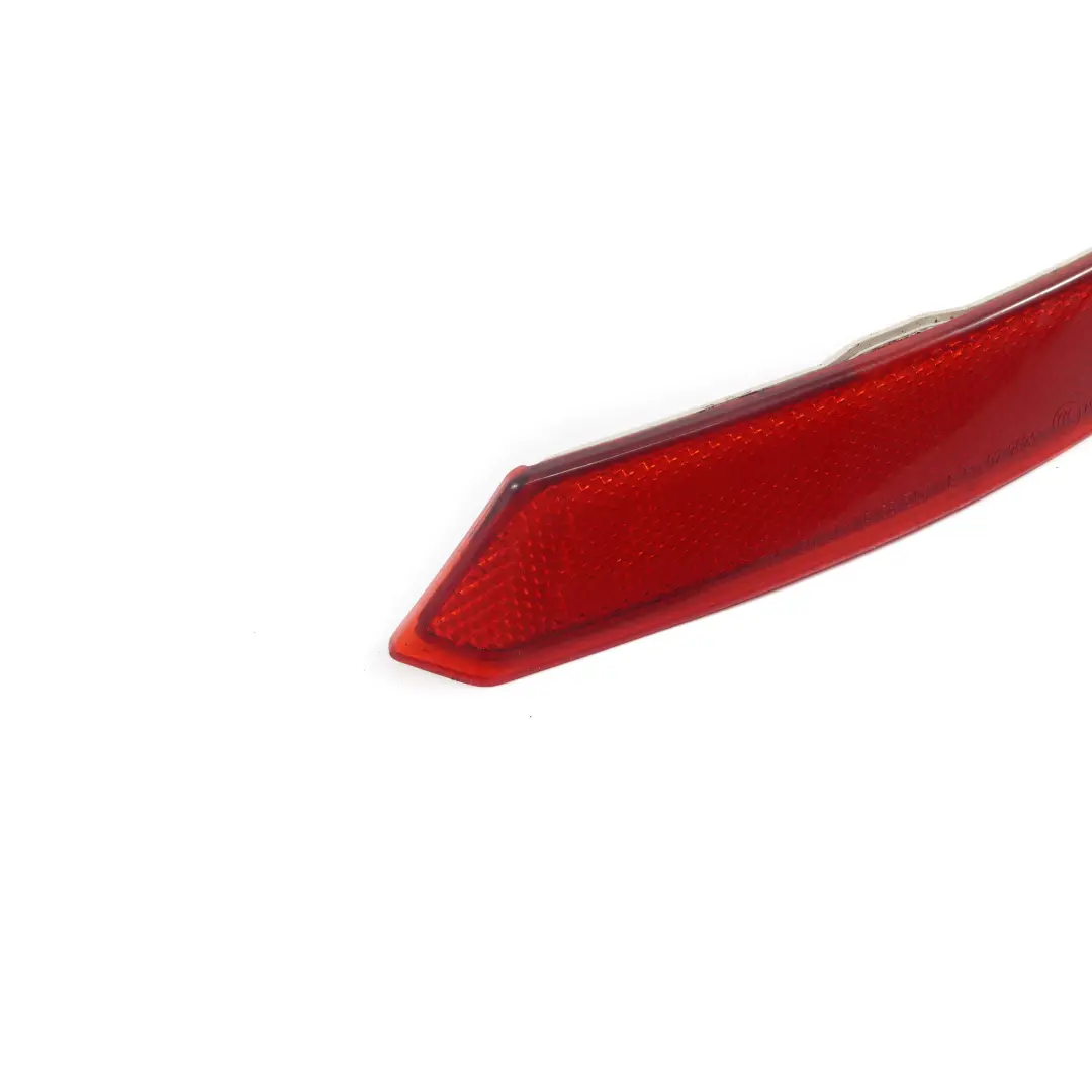 Lamp Reflector BMW F07 GT Rear Right O/S Bumper Trim Reflection Red to with Part number 7199648 Lamp Reflector BMW F07 GT Rear Right O/S Bumper Trim Reflection Red - SKU 7199648 - Part number 7199648