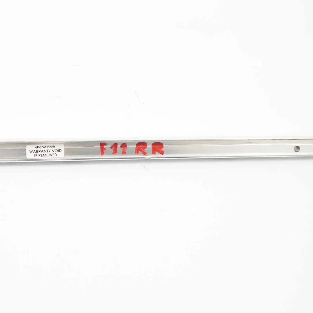 Blende Fensterrahmen Oben Tür Hinten Rechts Chrom für BMW F11 mit Teilenummer 7199782 BMW F11 Blende Fensterrahmen Oben Tür Hinten Rechts Chrom - SKU 7199782 - Teilenummer 7199782