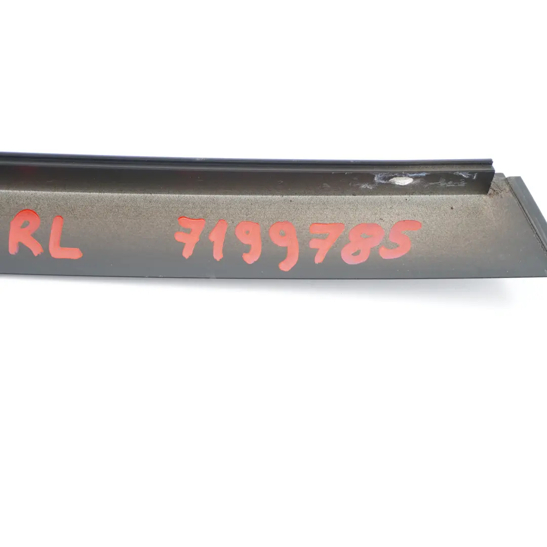 Listwa Szyby Lewa Tylna do BMW F11 Touring o numerze 7199785 BMW F11 Touring Listwa Szyby Lewa Tylna - SKU 7199785 - Numer Części 7199785